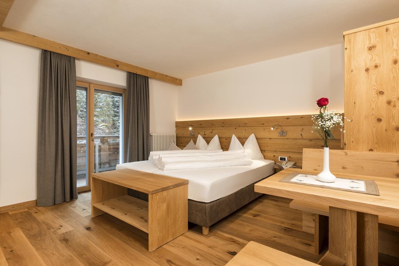 Hotel Bel Sit Corvara In Badia Exterior foto